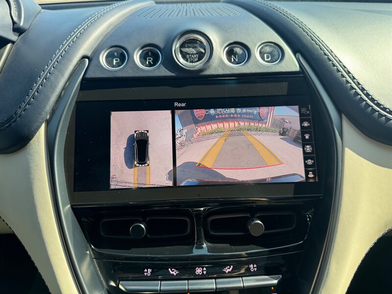 Used 2022 Aston Martin DBX AWD/4WD image 65