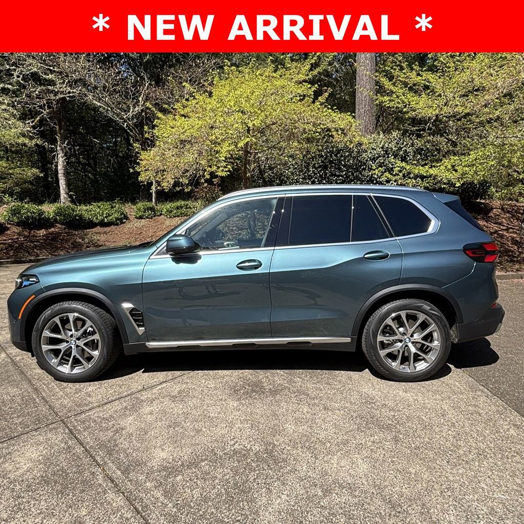 Used 2025 BMW X5 xDrive40i w/ Premium Package image 7