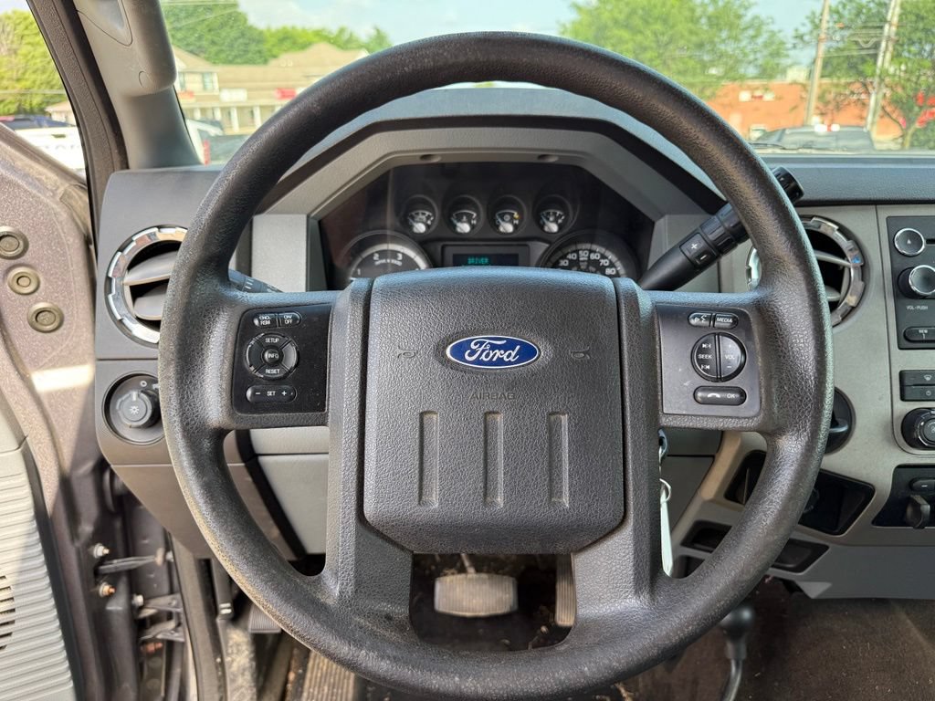 Used 2013 Ford F250 XLT AWD/4WD image 15