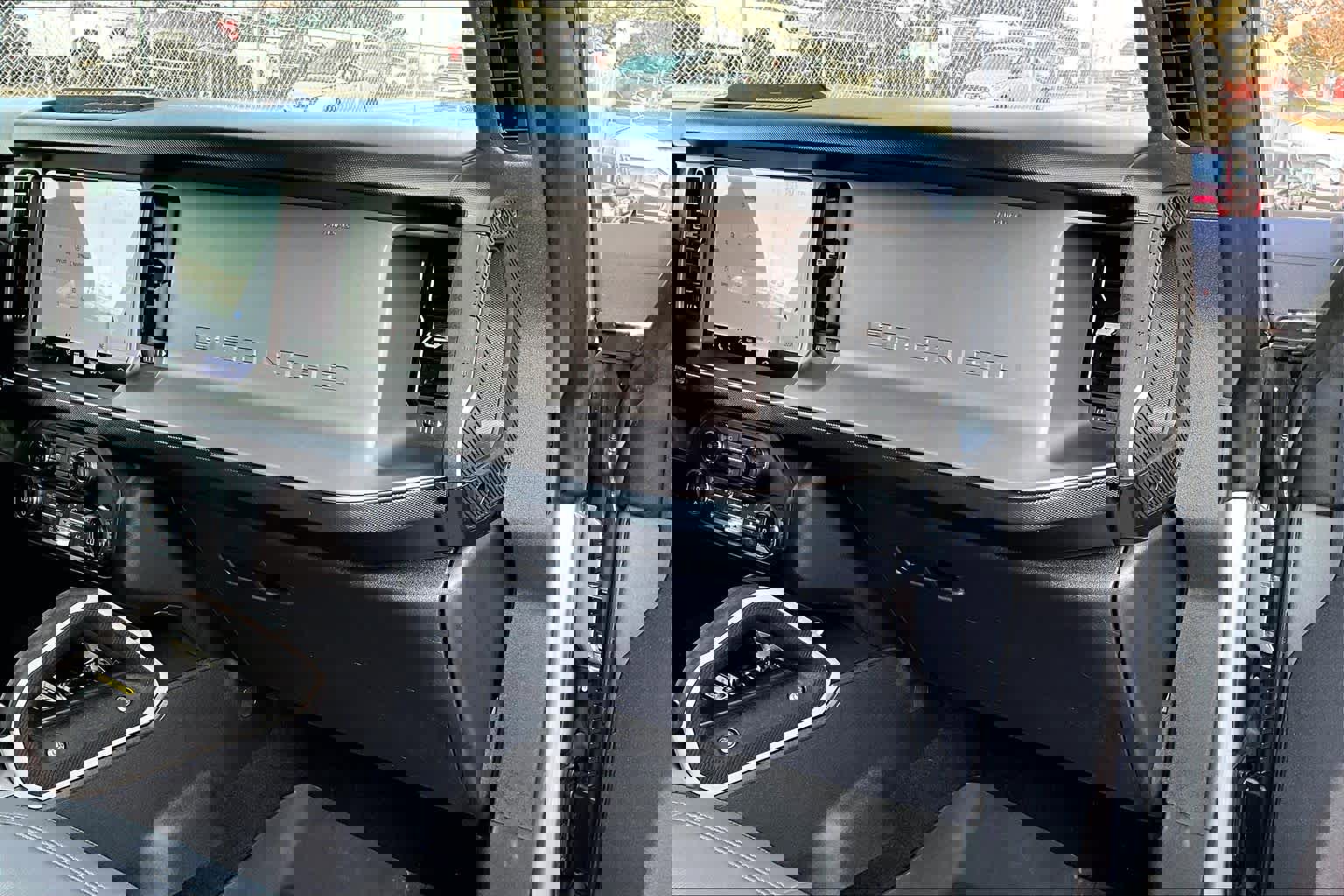 Certified 2021 Ford Bronco Outer Banks image 19