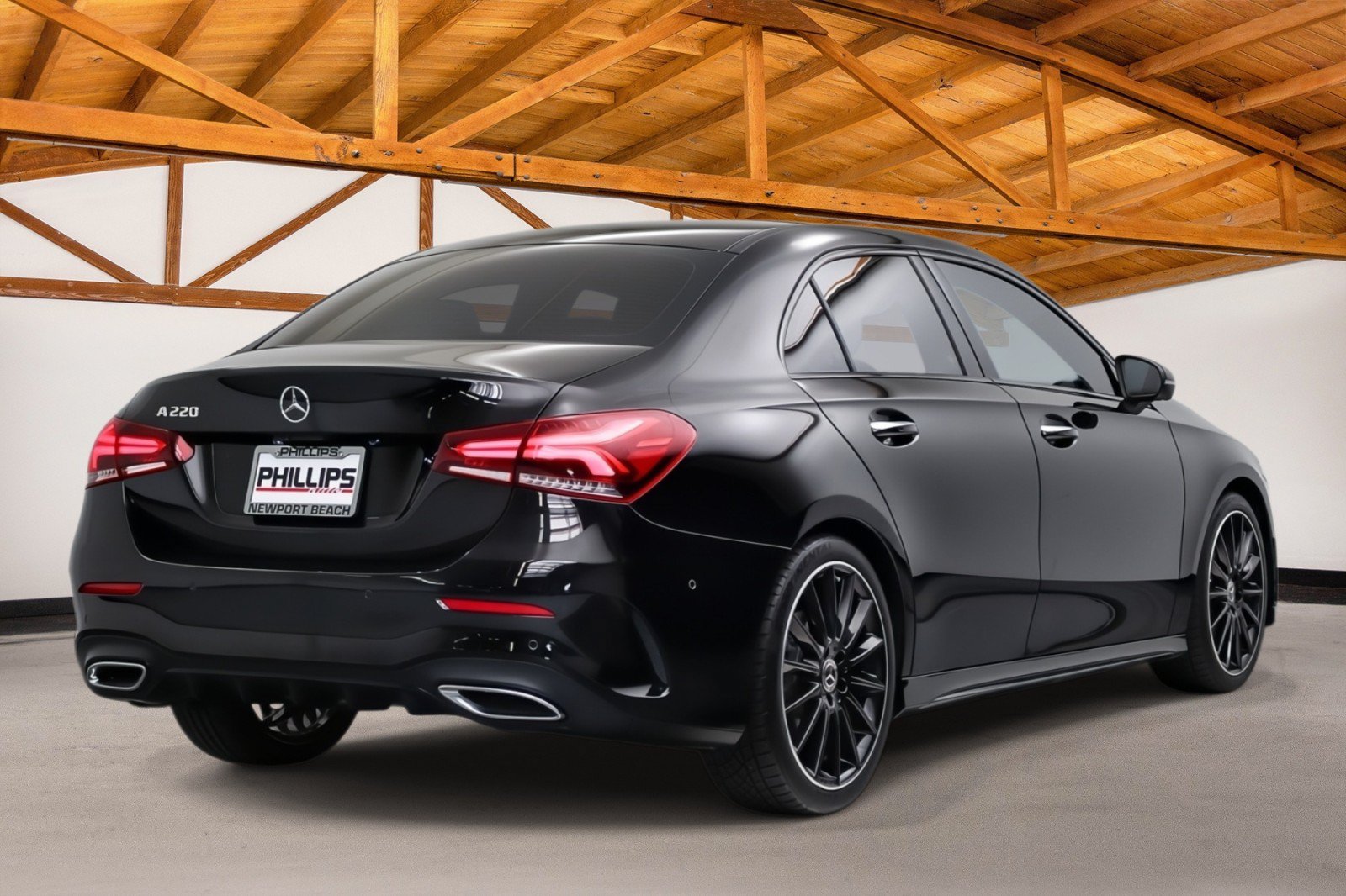 Used 2021 Mercedes-Benz A 220 w/ AMG Line image 5