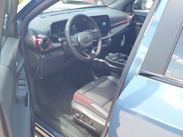 New 2026 Chevrolet Equinox RS w/ Safety and Technology Package FWD image 12