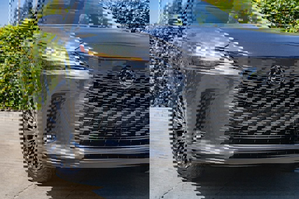 New 2026 Lexus RX 450h Luxury image 5