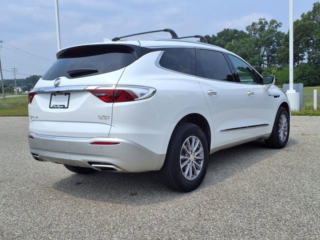 Used 2022 Buick Enclave Essence w/ Trailering Package, 5000 lbs. image 4