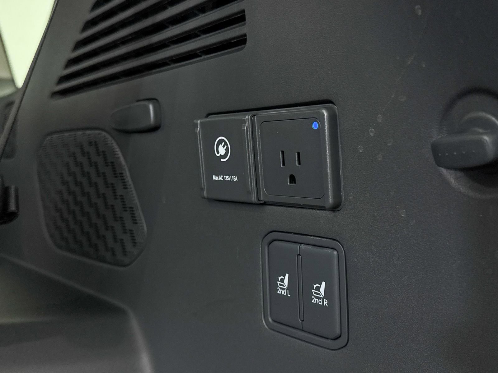 Used 2024 Kia EV9 Wind image 36