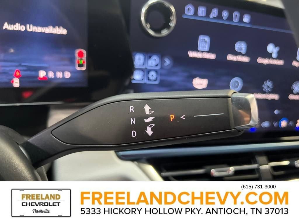 New 2025 Chevrolet Equinox EV LT w/ Convenience Package II image 13