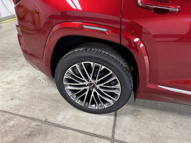 New 2026 GMC Terrain Denali w/ LPO, Floor Liner Package AWD/4WD image 7