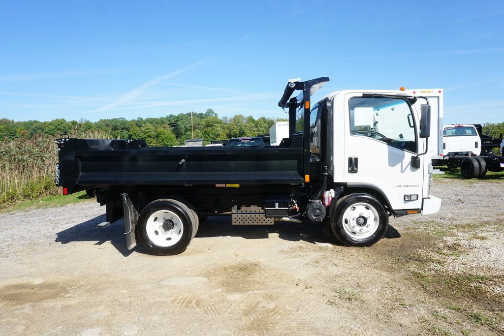 New 2025 Chevrolet Low Cab Forward RWD image 14