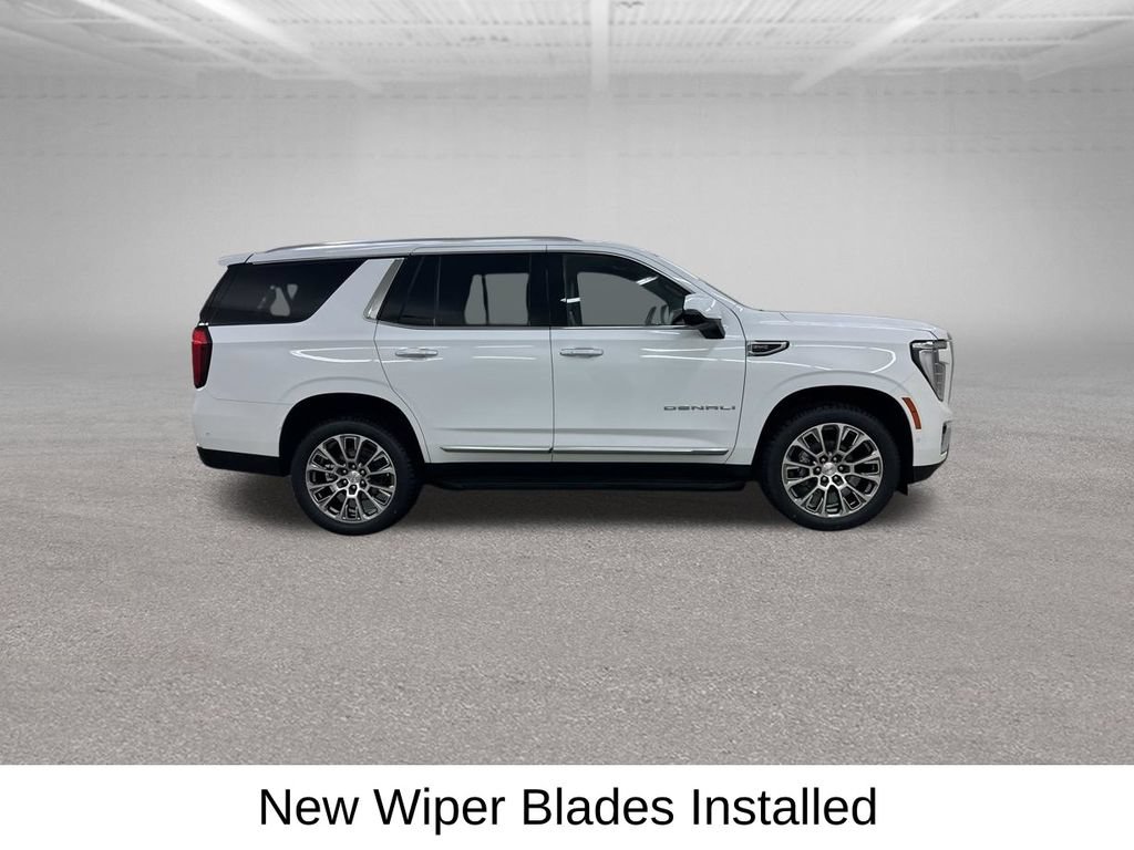 Used 2025 GMC Yukon Denali AWD/4WD image 16