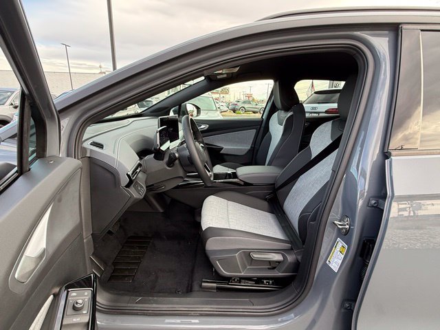 New 2025 Volkswagen ID.4 Pro AWD/4WD image 7