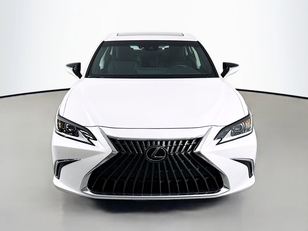 Used 2025 Lexus ES 300h w/ Premium Package image 2