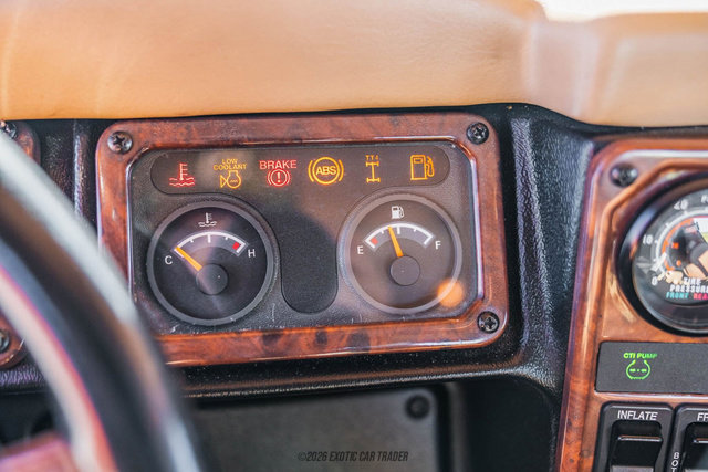 Used 2002 HUMMER H1 4-Door Wagon image 29