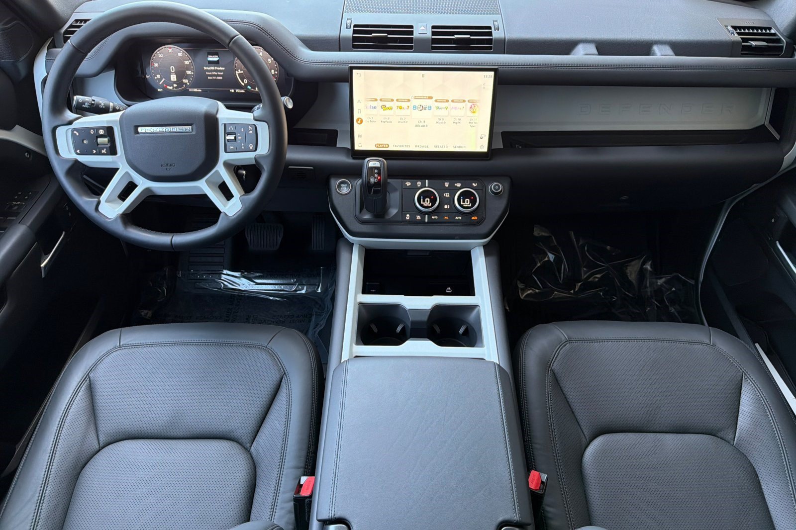 Used 2025 Land Rover Defender 110 S AWD/4WD image 15
