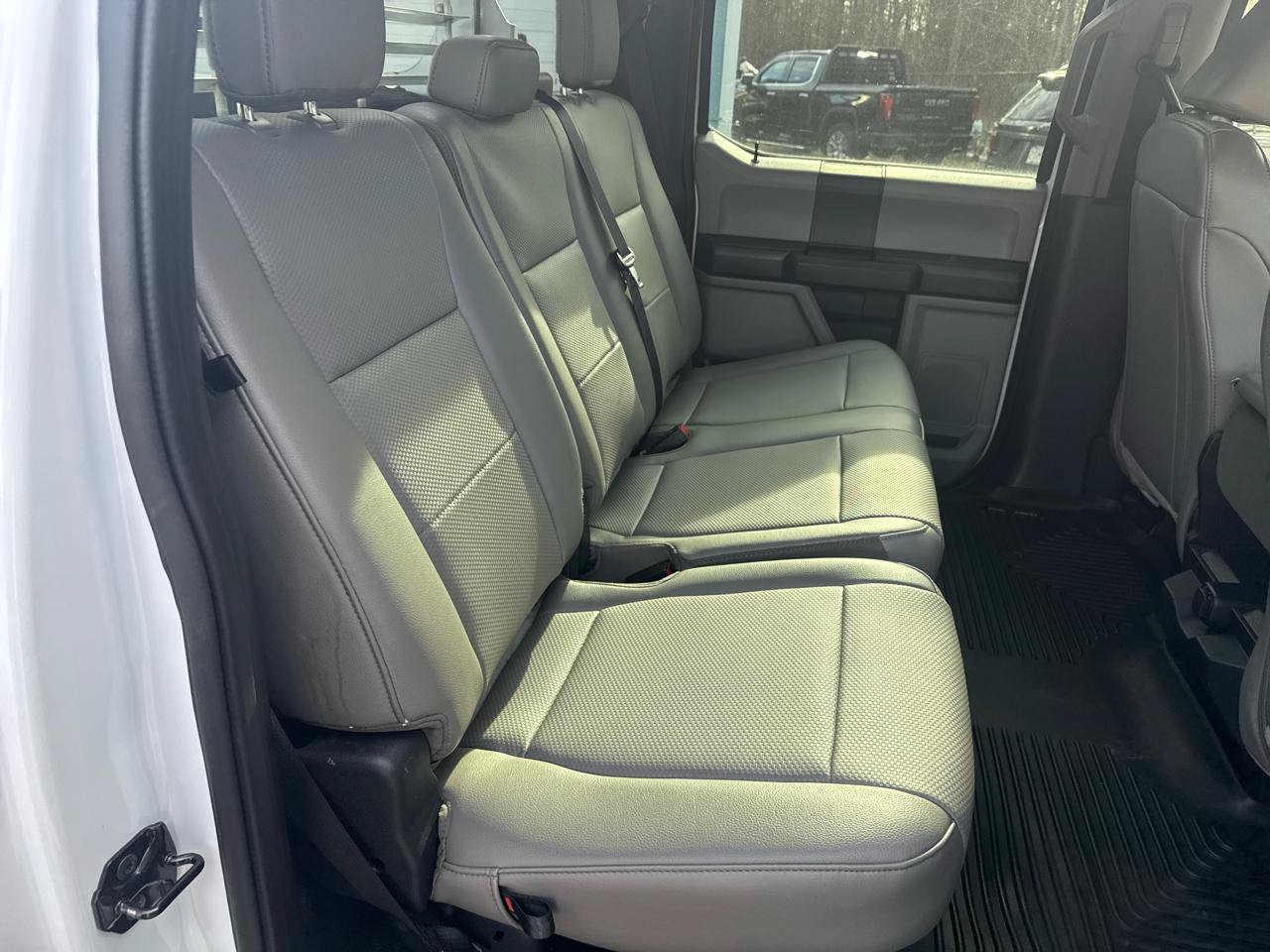 Used 2022 Ford F250 XL w/ Power Equipment Group AWD/4WD image 25