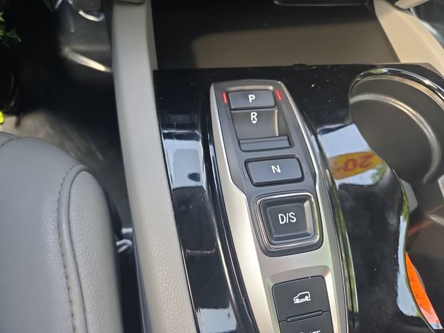 Used 2016 Honda Pilot Touring image 26