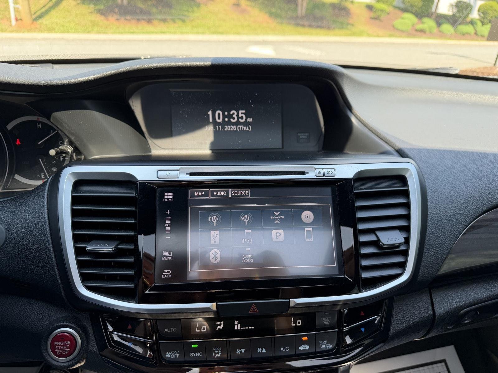 Used 2017 Honda Accord Touring image 22