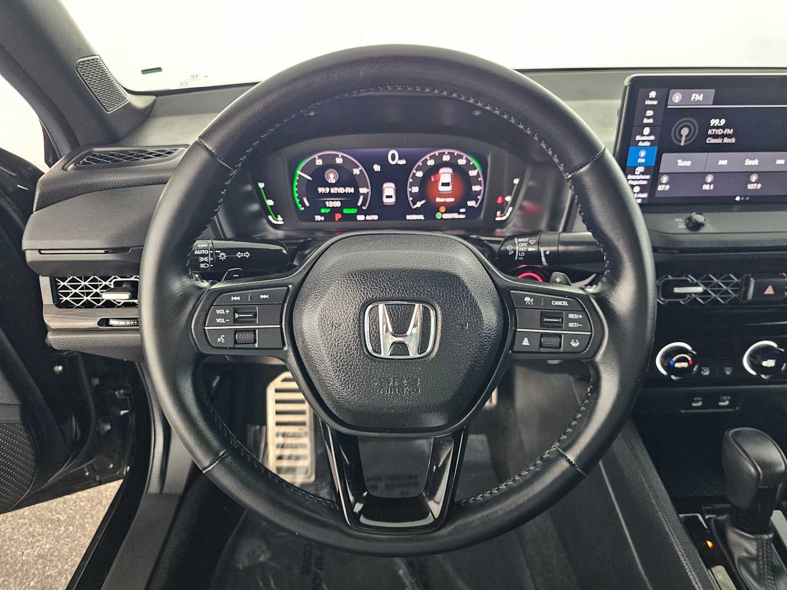 Used 2024 Honda Accord Sport image 22