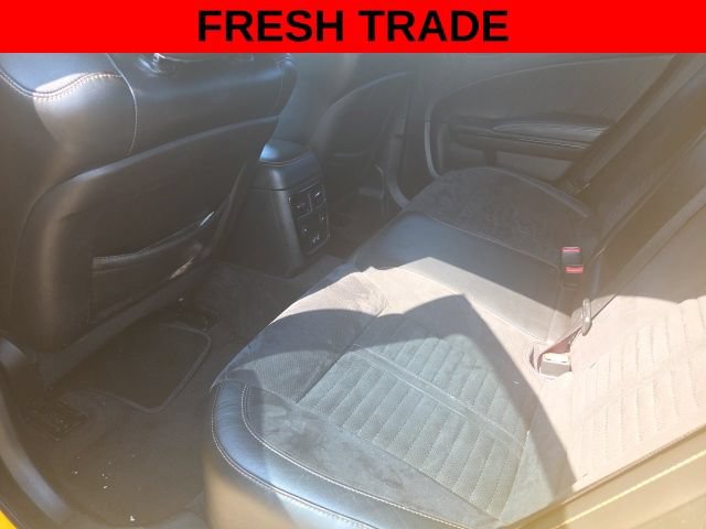 Used 2018 Dodge Charger R/T RWD image 8