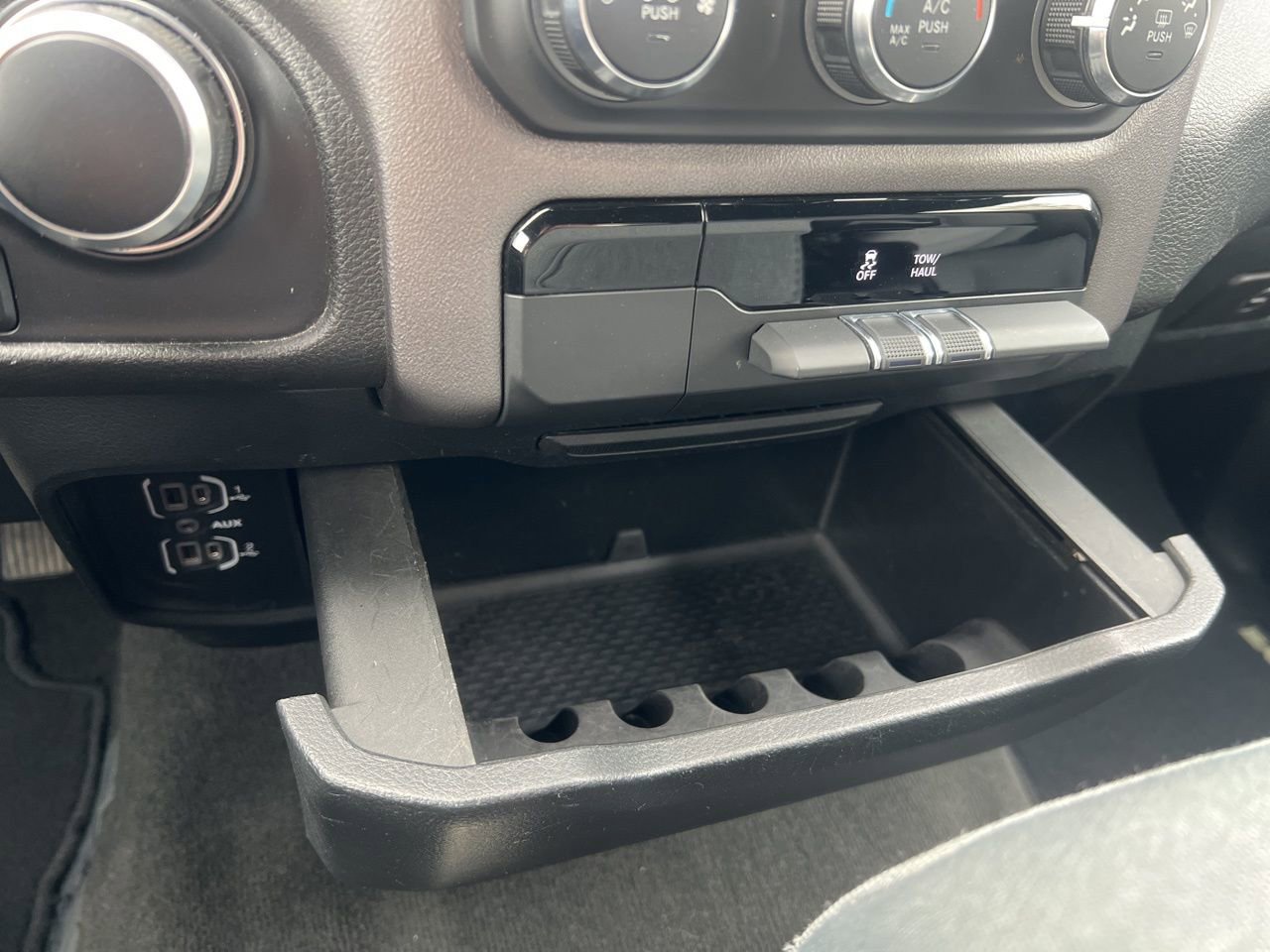 Used 2022 RAM 1500 Lone Star image 31