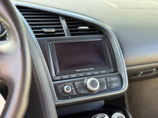 Used 2008 Audi R8 V8 image 20