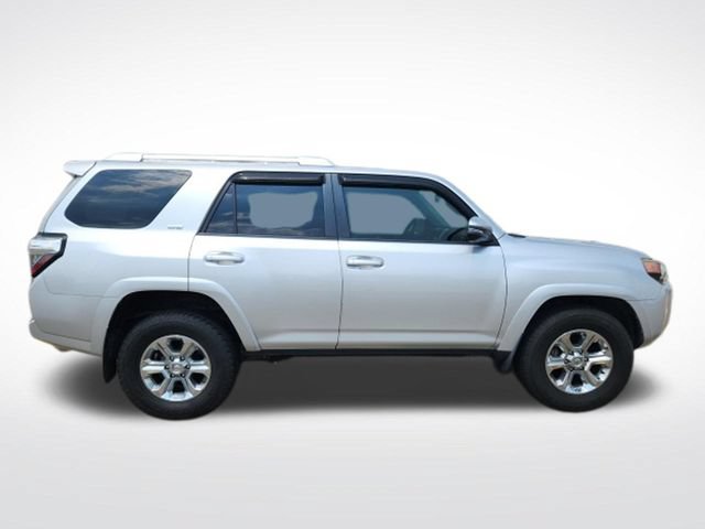 Used 2016 Toyota 4Runner SR5 Premium RWD image 10