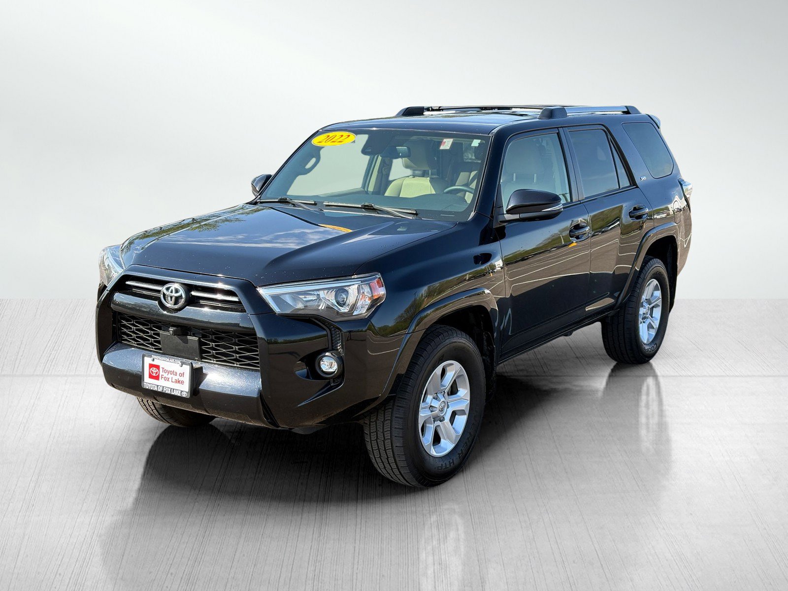 Used 2022 Toyota 4Runner SR5 Premium AWD/4WD image 3