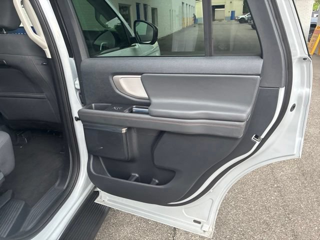 Used 2025 Ford Expedition Active RWD image 53
