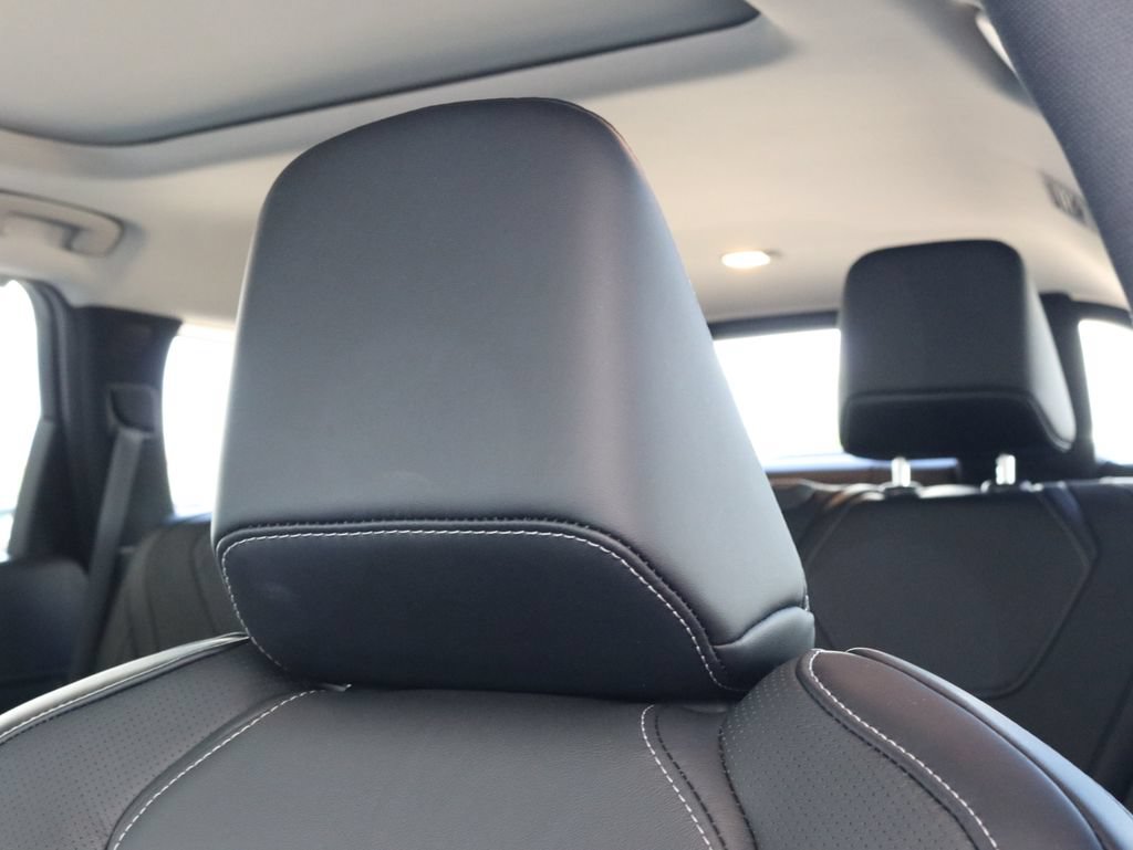 Certified 2023 INFINITI QX60 Luxe w/ Cargo Package AWD/4WD image 30