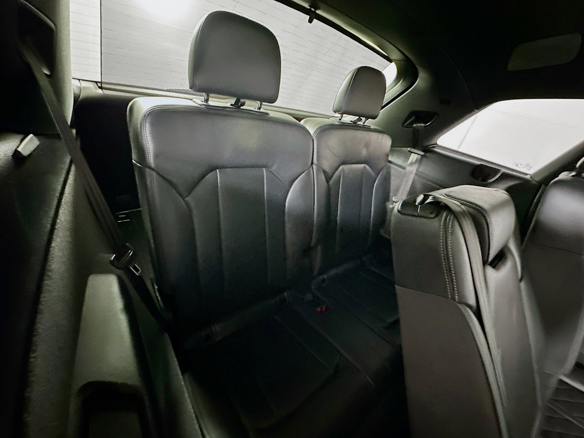 Used 2025 Audi SQ7 Premium Plus w/ Executive Package image 32