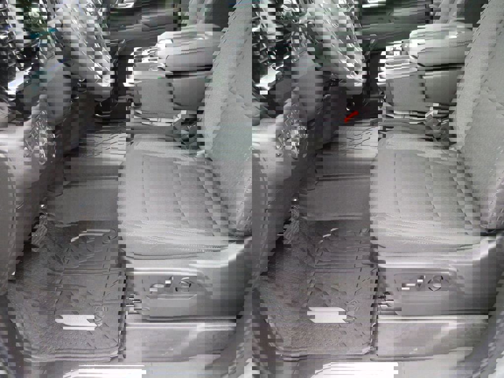 New 2026 Chevrolet Silverado 3500 LT w/ Convenience Package image 19