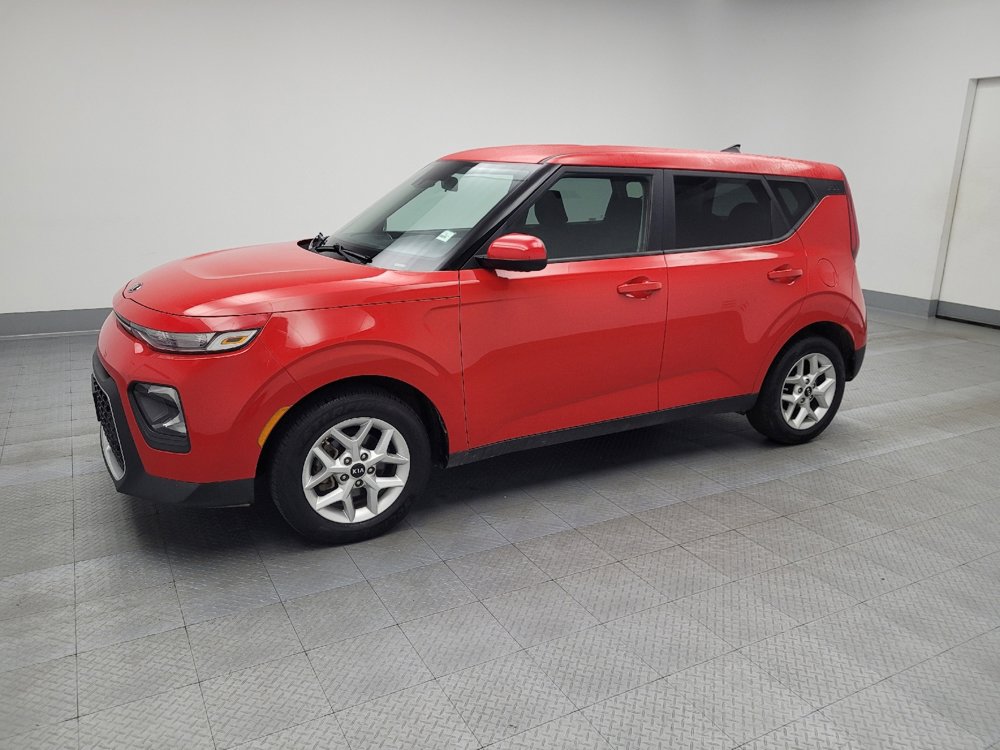 Used 2020 Kia Soul S image 2