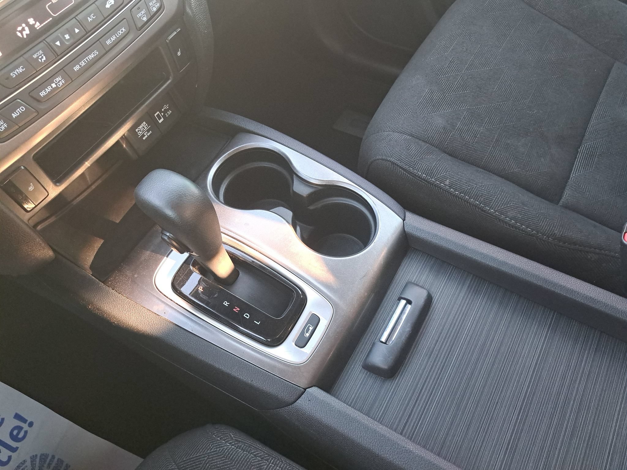 Used 2020 Honda Pilot LX image 23