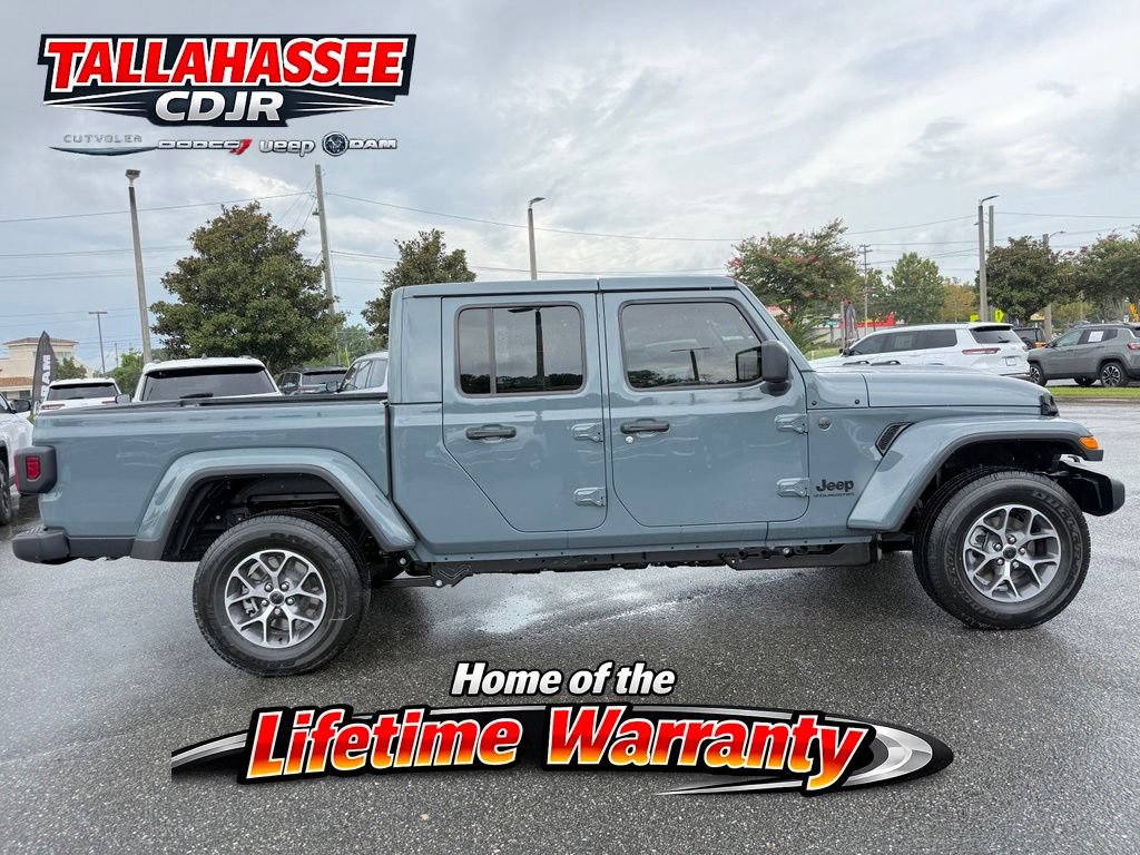 New 2026 Jeep Gladiator Sport AWD/4WD image 2