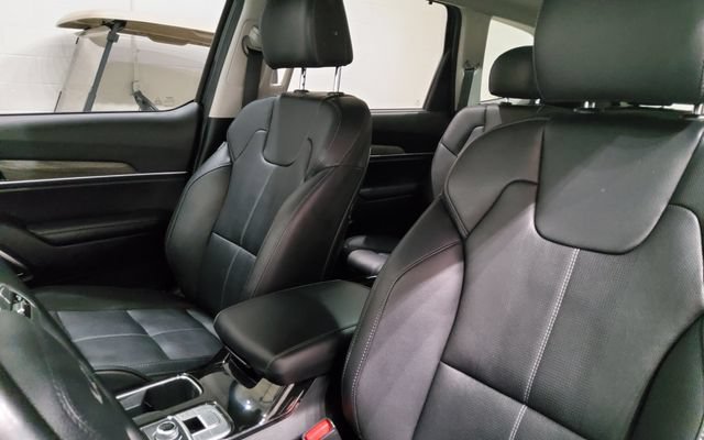 Used 2022 Kia Telluride SX w/ Nightfall Edition Package AWD/4WD image 15