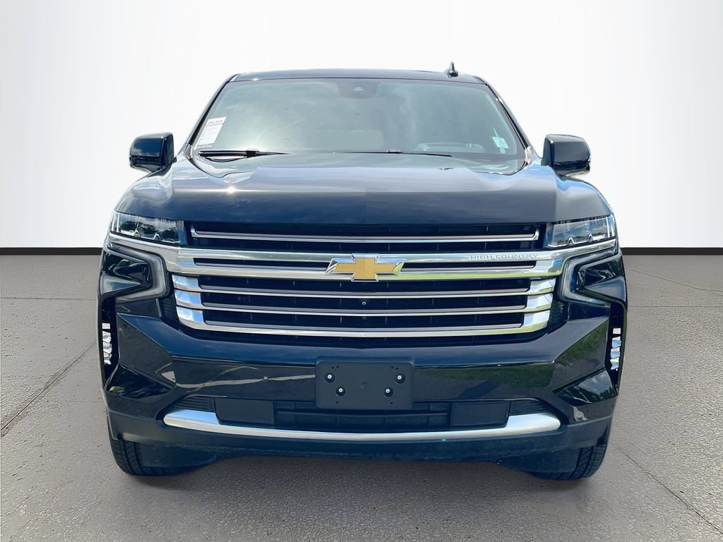Used 2024 Chevrolet Tahoe High Country AWD/4WD image 2