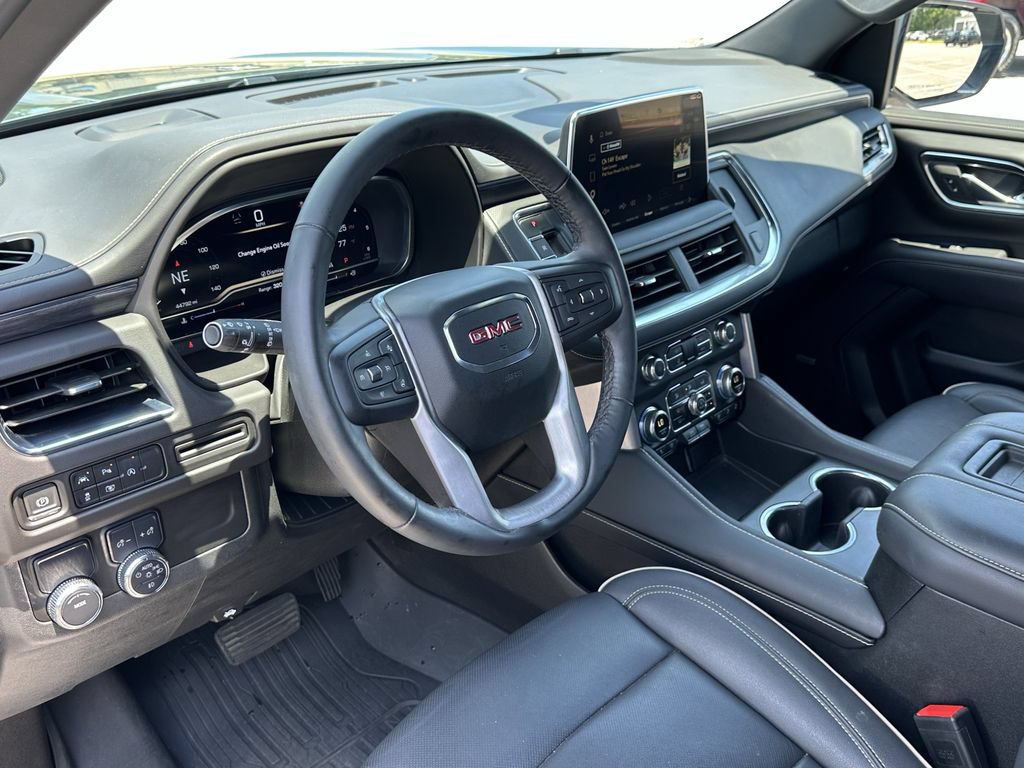 Used 2023 GMC Yukon SLT w/ SLT Luxury Package RWD image 23