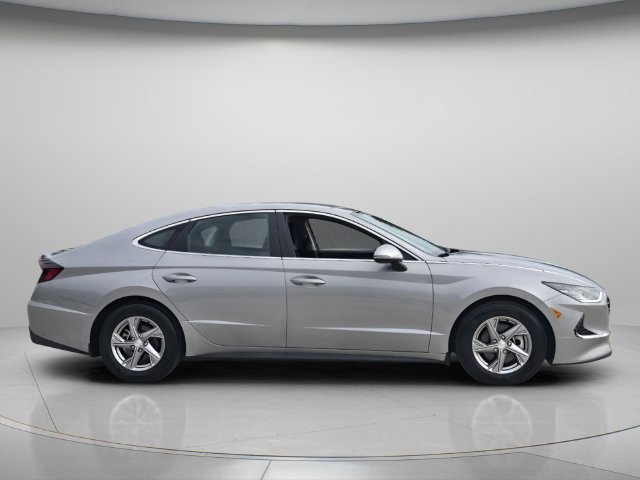 Used 2023 Hyundai Sonata SE FWD image 7