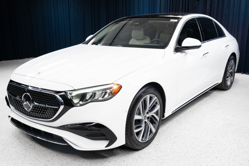 New 2027 Mercedes-Benz E 350 Sedan image 1