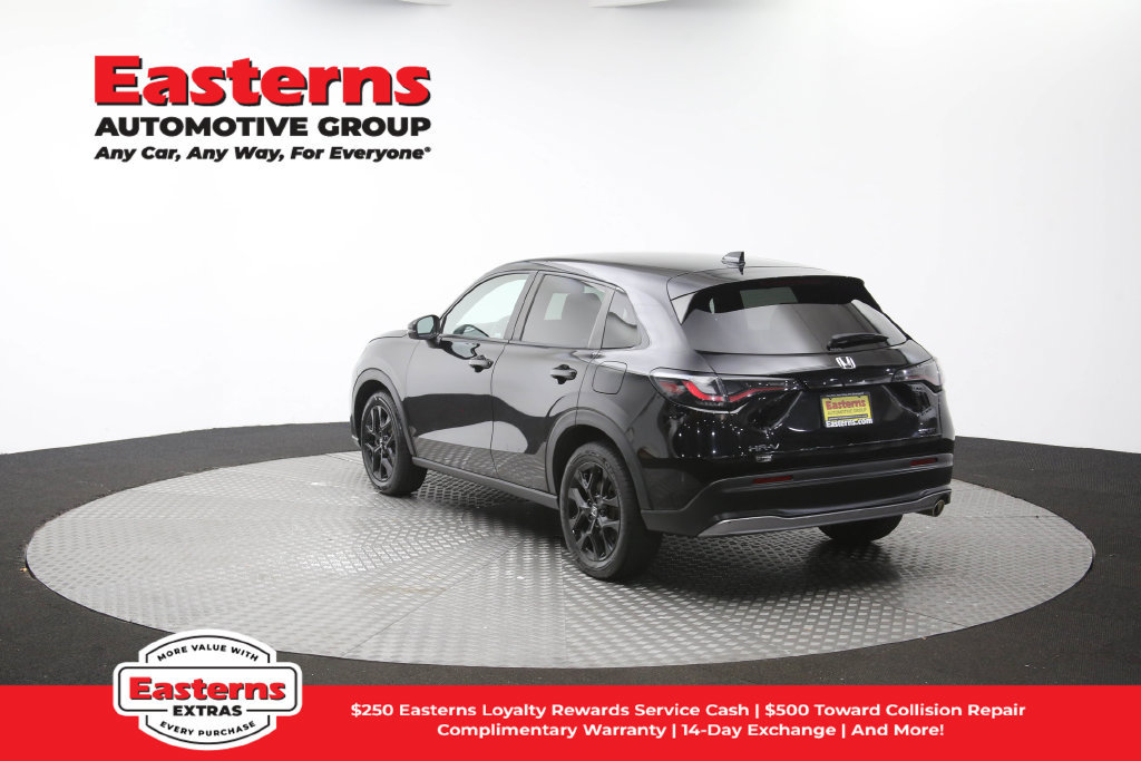 Used 2023 Honda HR-V Sport image 65