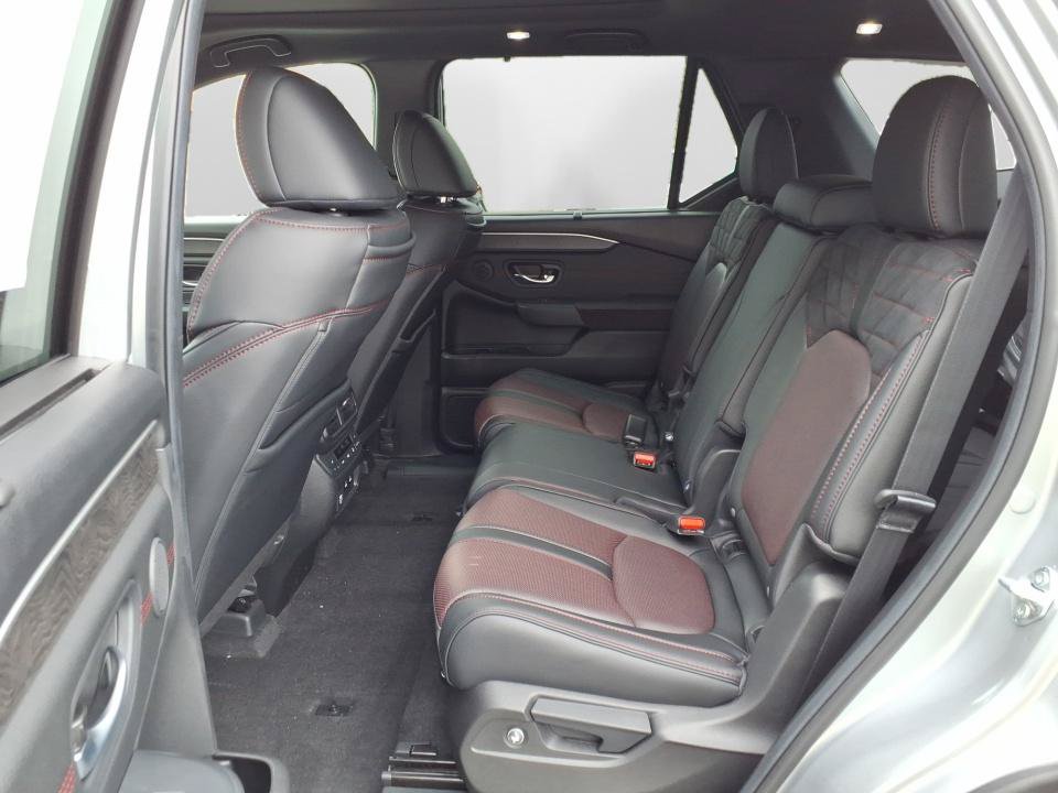 New 2026 Honda Pilot Black Edition image 11