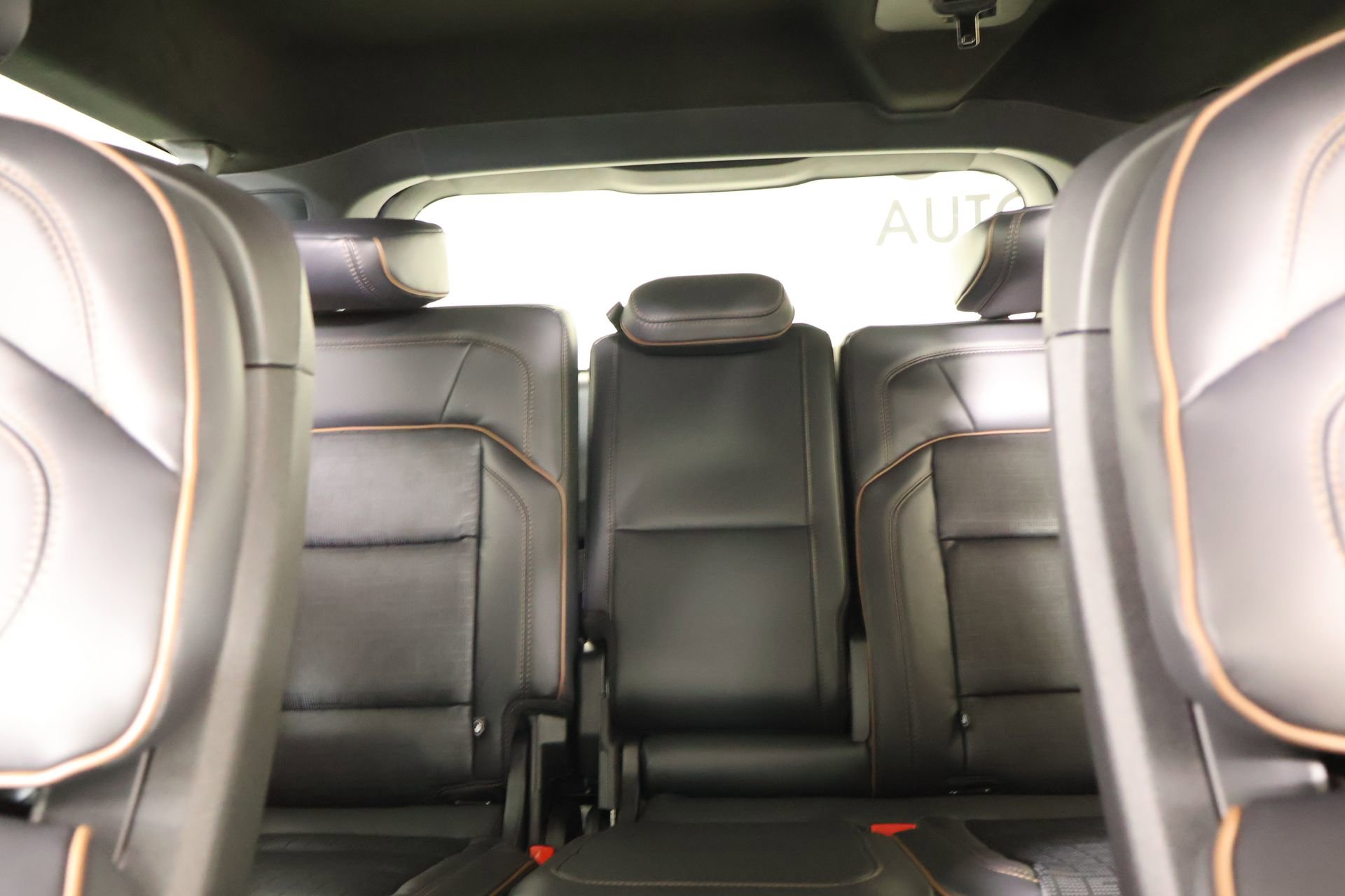 New 2026 Lincoln Navigator L Black Label AWD/4WD image 14