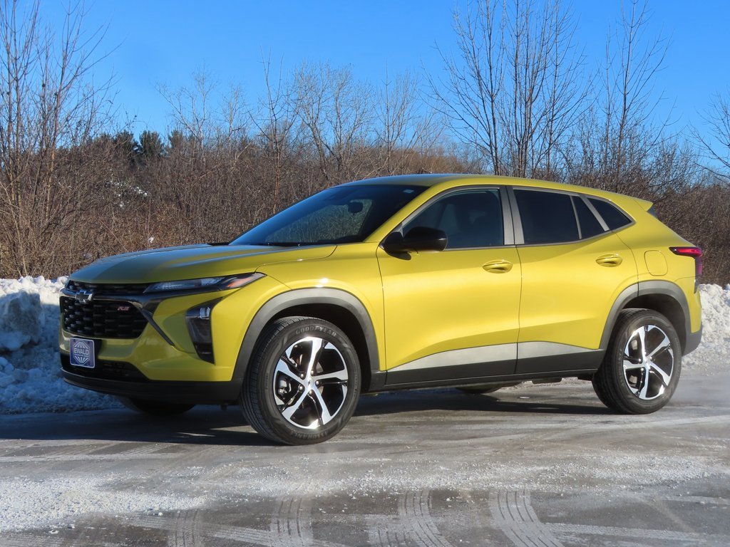 Used 2024 Chevrolet Trax RS w/ Driver Confidence Package image 23