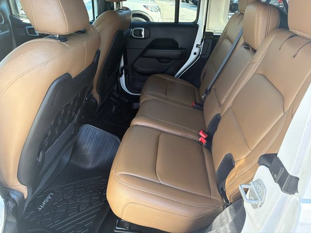 Used 2021 Jeep Wrangler Unlimited Rubicon AWD/4WD image 22