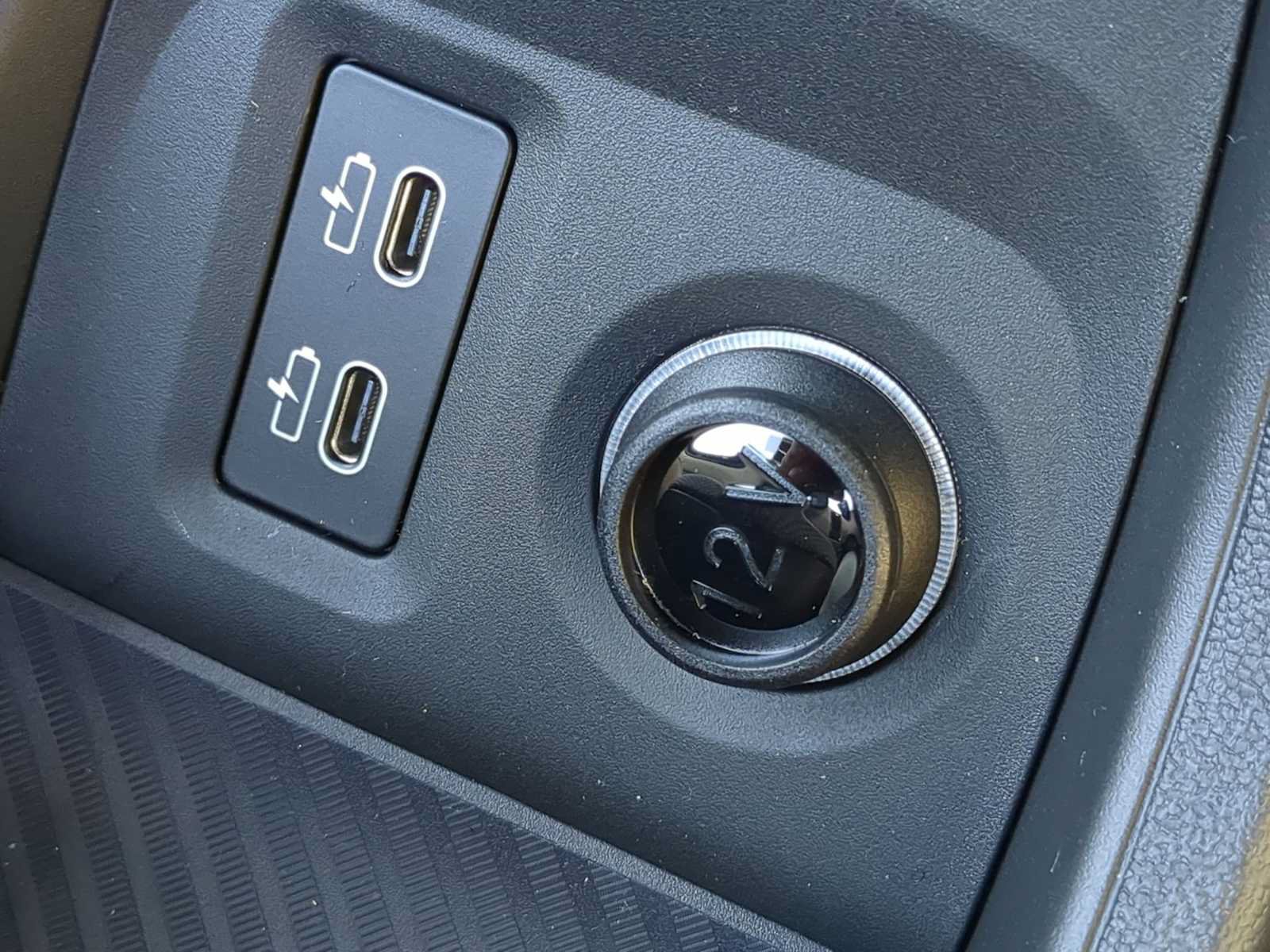 Used 2026 MINI Cooper 4-Door Hardtop FWD image 34