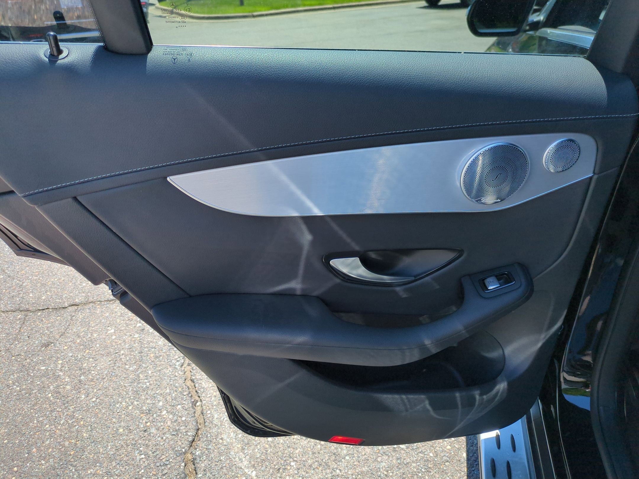 Used 2019 Mercedes-Benz GLC 300 4MATIC Coupe image 28