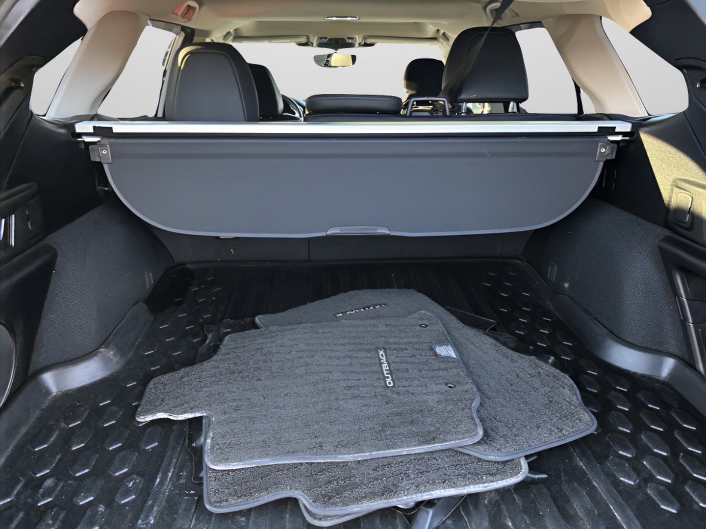 Used 2024 Subaru Outback Limited image 27