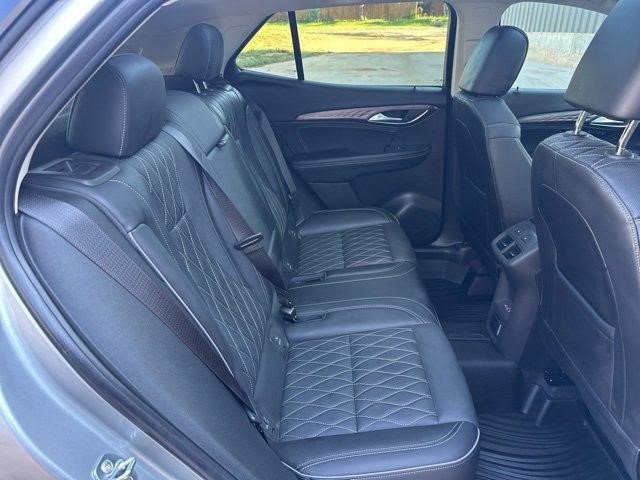 Certified 2023 Buick Envision Avenir image 10