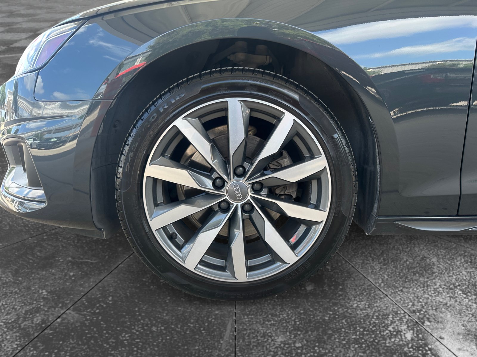 Used 2020 Audi A4 2.0T Premium Plus w/ Premium Plus Package FWD image 9