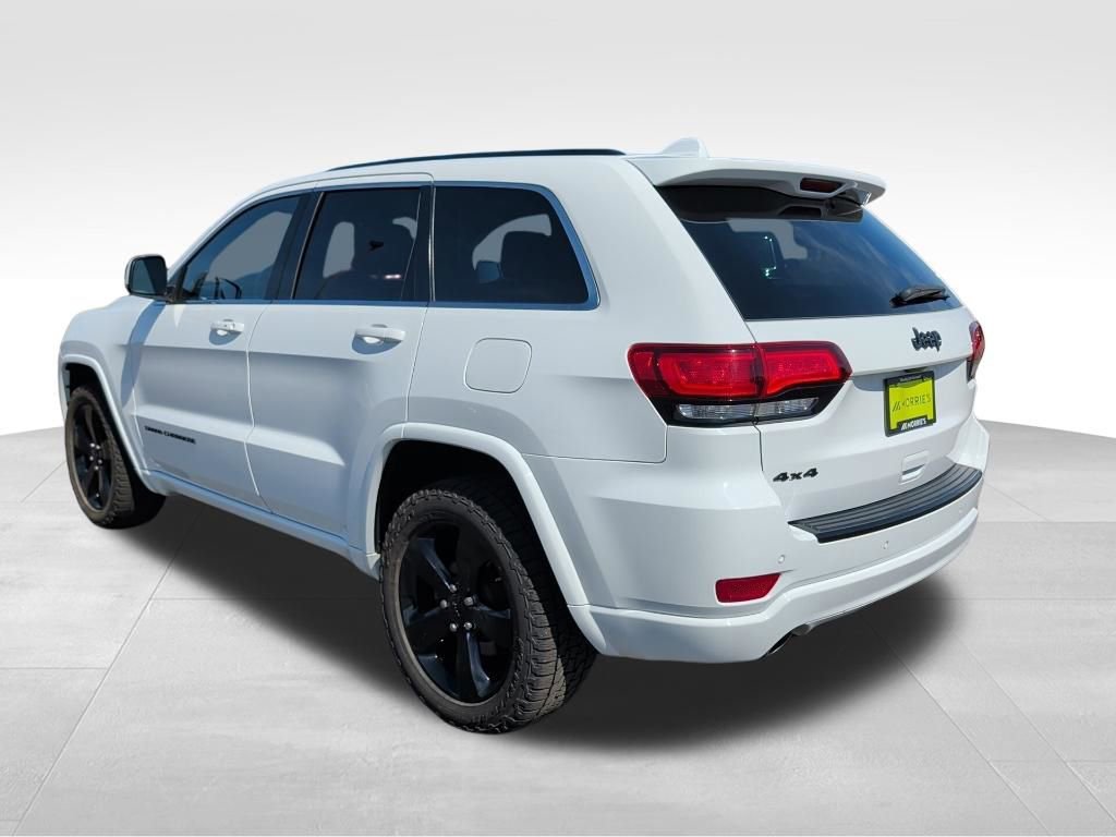 Used 2015 Jeep Grand Cherokee Altitude AWD/4WD image 8