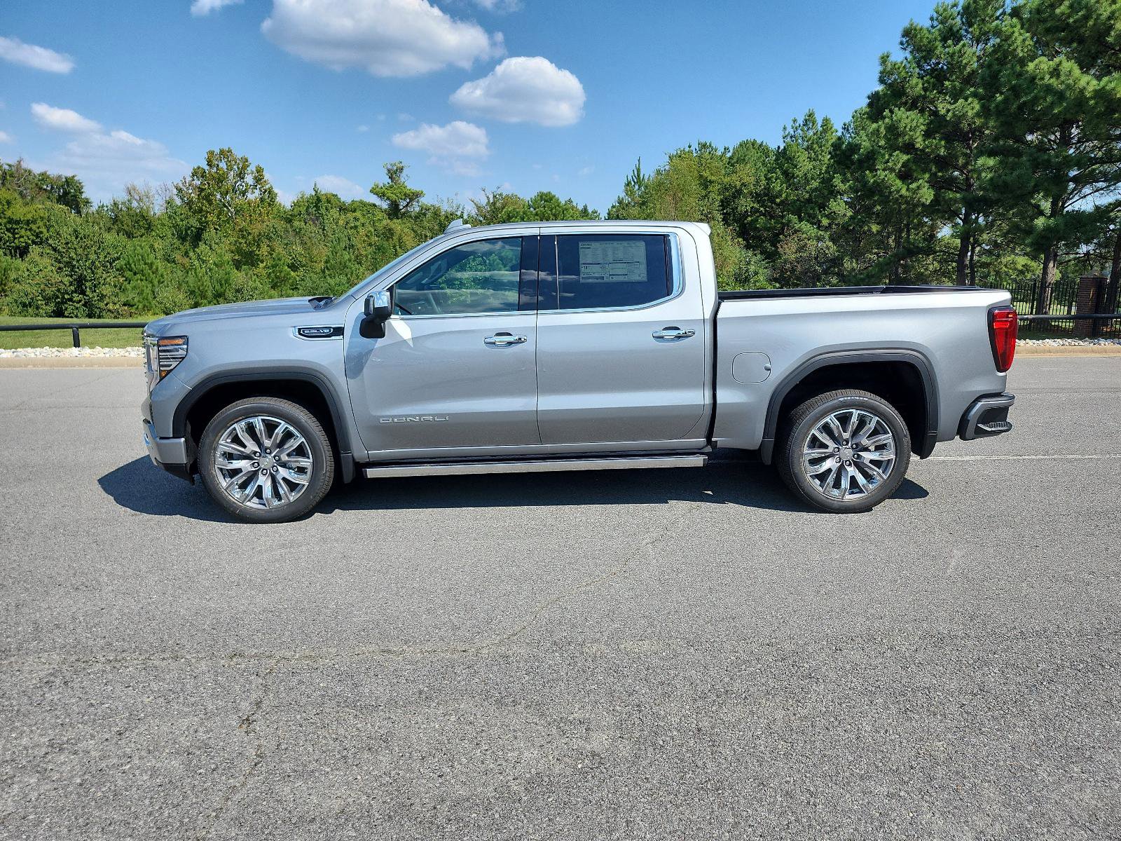 New 2026 GMC Sierra 1500 Denali w/ Denali Reserve Package image 2
